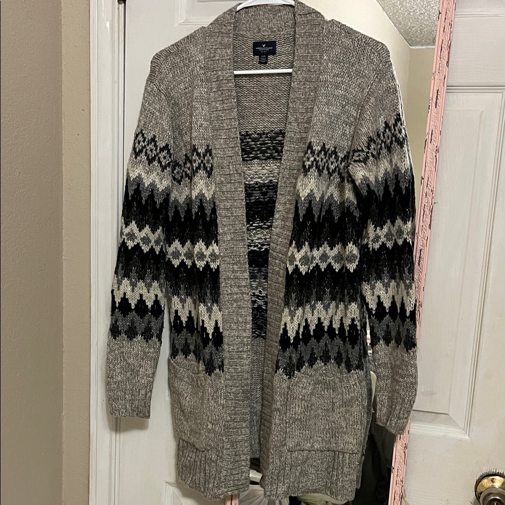 American Eagle Outfitters Patterned Cardigan with Pockets - Picture 1 of 5